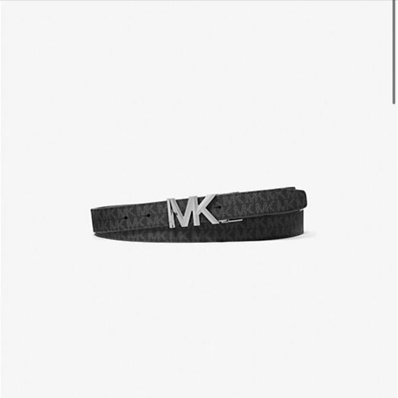 Michael Kors Reversible Signature Logo and Leather
Belt NWOT - Picture 1 of 5